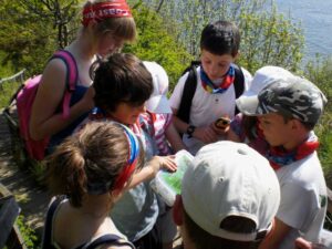 Children from Hawsker-cum-Stainsacre school with a geocache Children from Hawsker-cum-Stainsacre school with a geocache